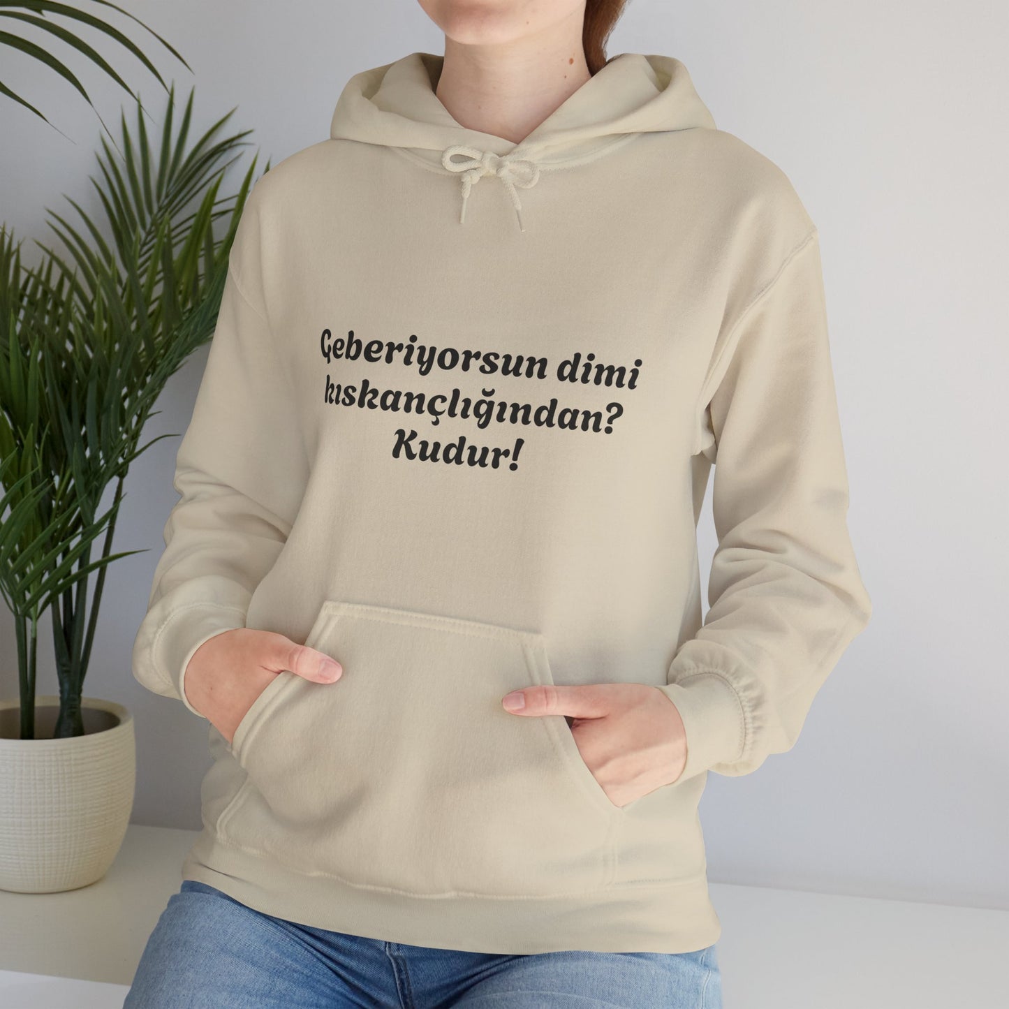 Daisé - Kudur! Unisex Heavy Blend™ Hooded Sweatshirt